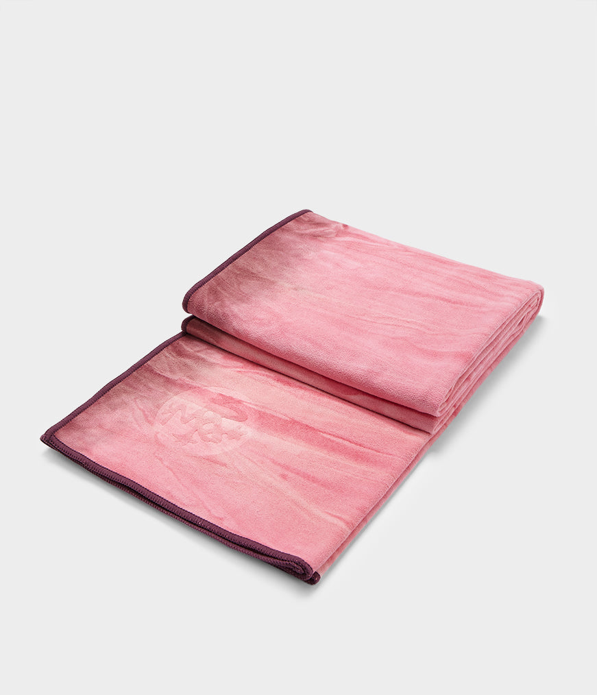 Serviette antidérapante Yogitoes Onyx - Manduka - Escale Sensorielle Serviette antidérapante Yogitoes Onyx - Manduka - Escale Sensorielle