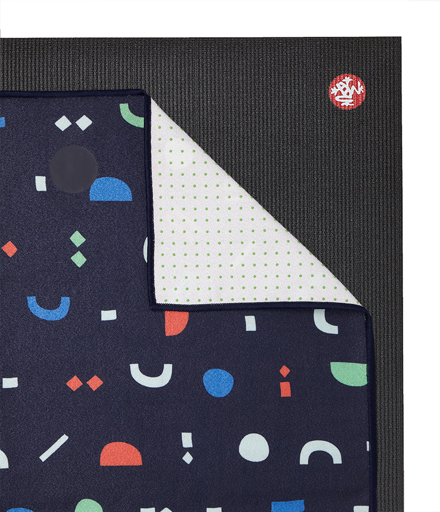 Manduka Yogitoes Plus Repreve Yoga Mat Towel 71'' Symbols 3.0