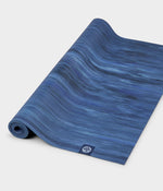 Manduka eKO Superlite Travel Yoga Mat 71'' 1.5mm - Blue Moon Marble