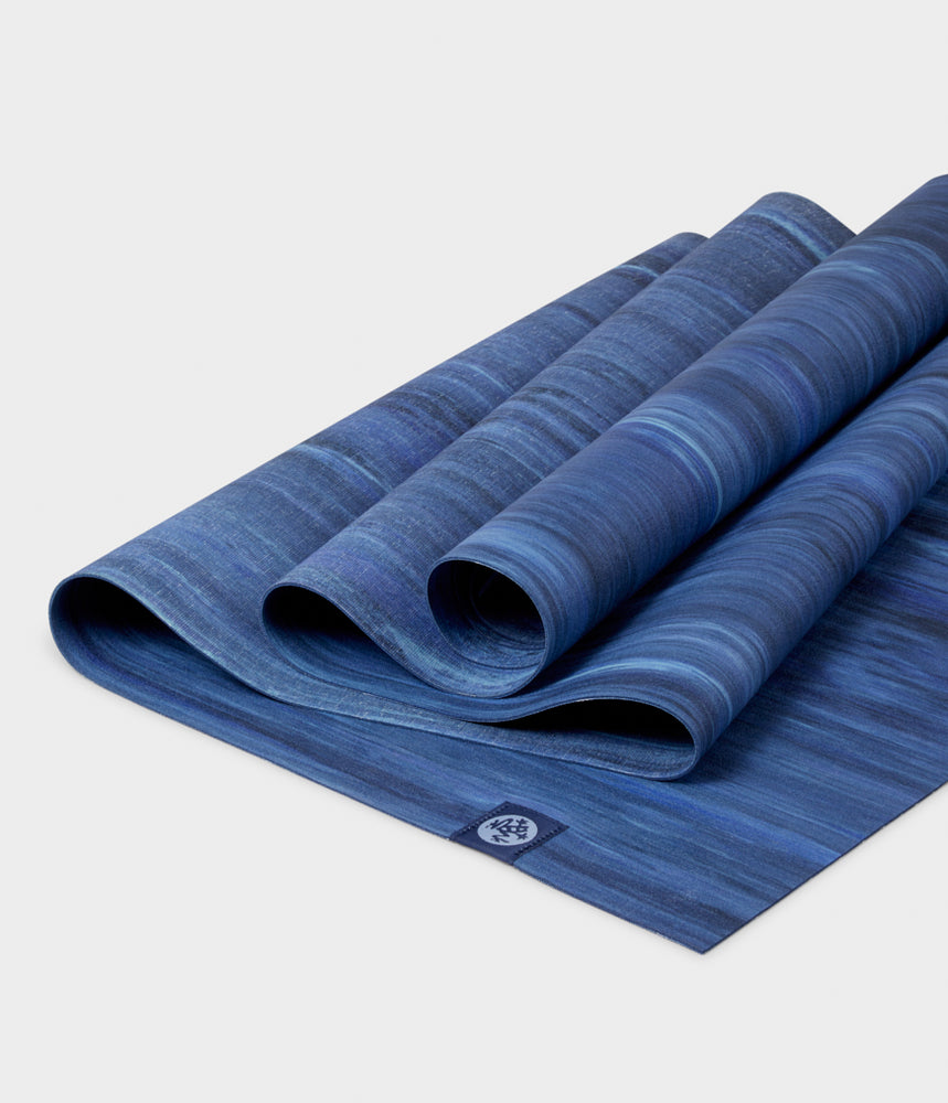 Manduka eKO Superlite Travel Yoga Mat 71'' 1.5mm - Blue Moon Marble