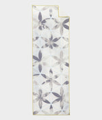 Manduka Yogitoes Plus Repreve Yoga Mat Towel 71'' - White Light 3.0